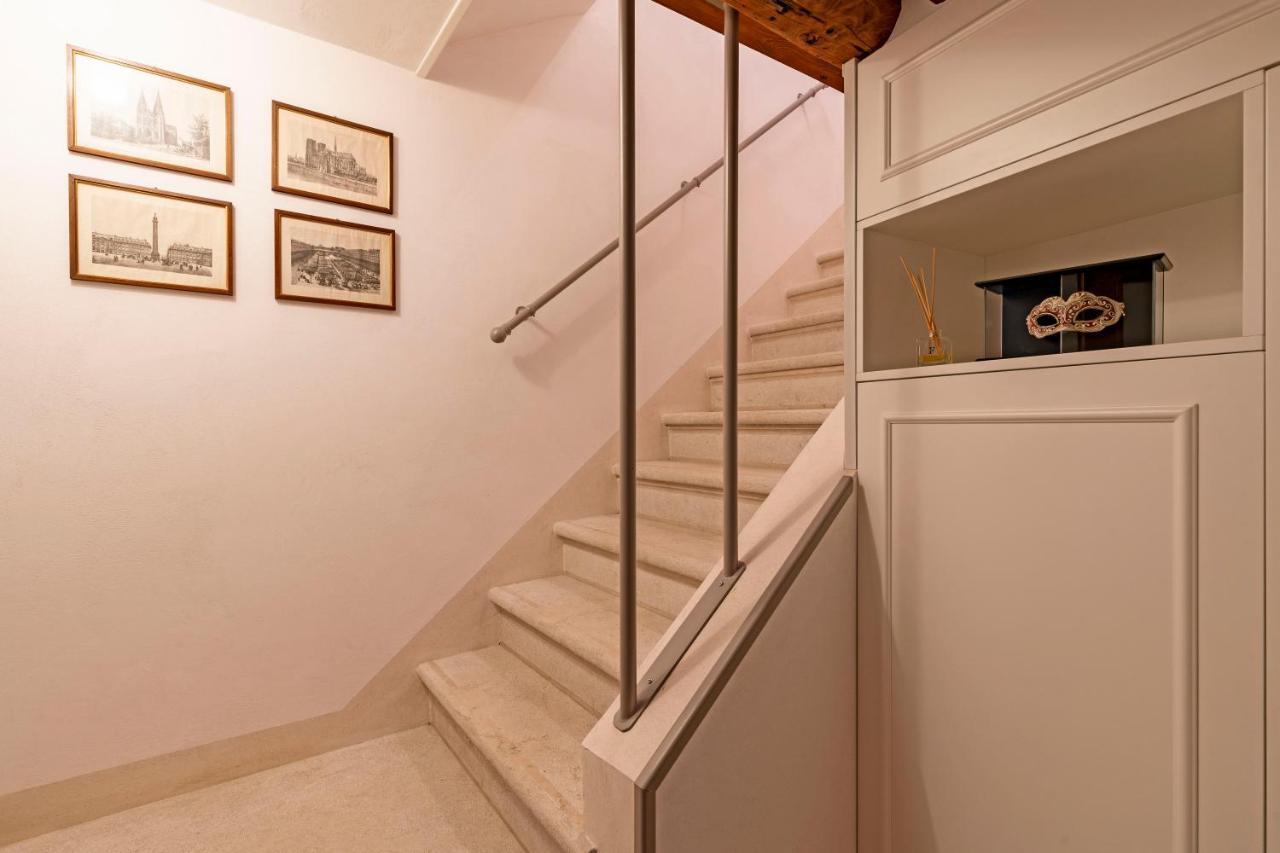 Appartement San Silvestro House à Venise Extérieur photo