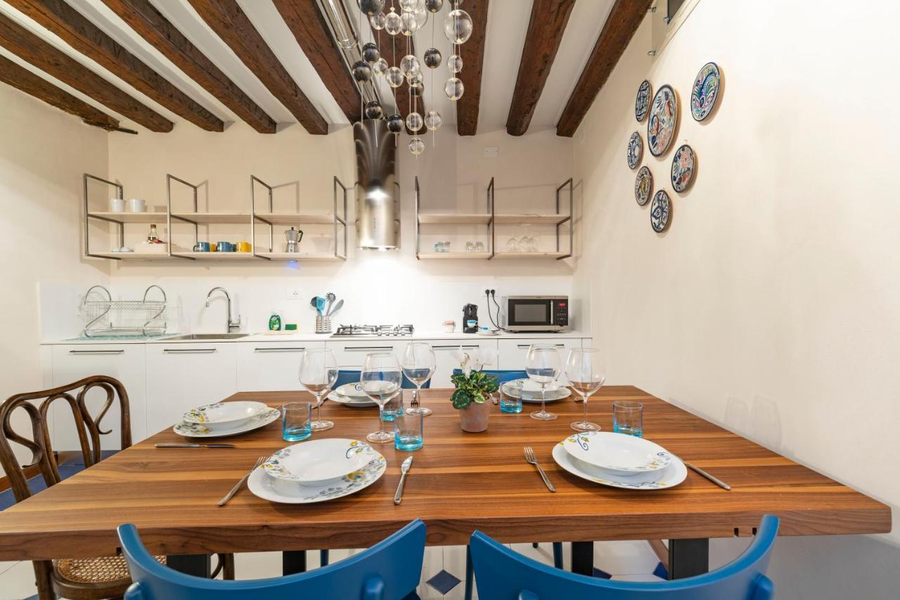 Appartement San Silvestro House à Venise Extérieur photo